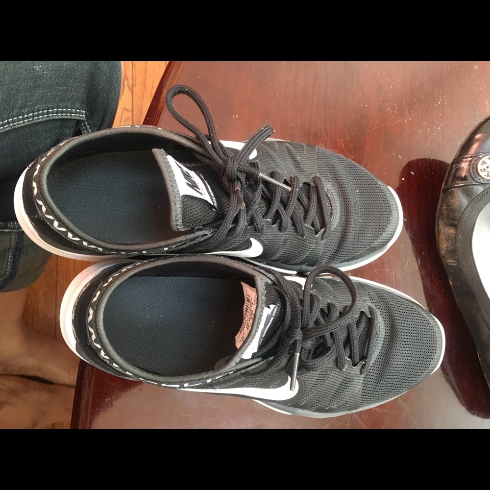Nike sneakers - Picture 8 of 8